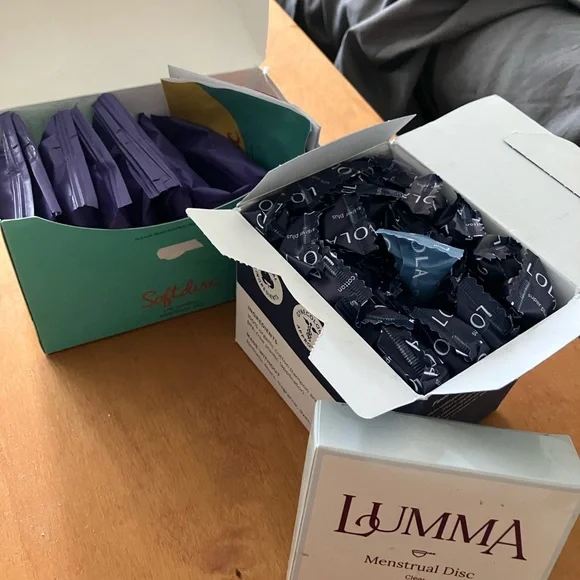 Period menstrual lot pads, NIB luuma disc, disposable discs, tampons